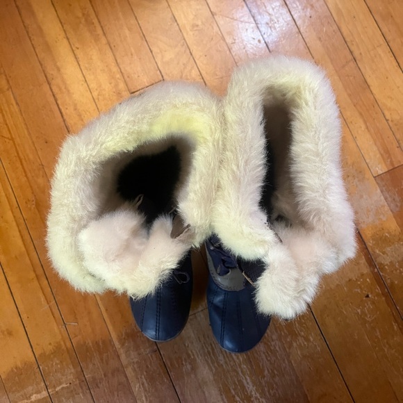 L.L. Bean Blue and Brown Snow Boots - Picture 3 of 4